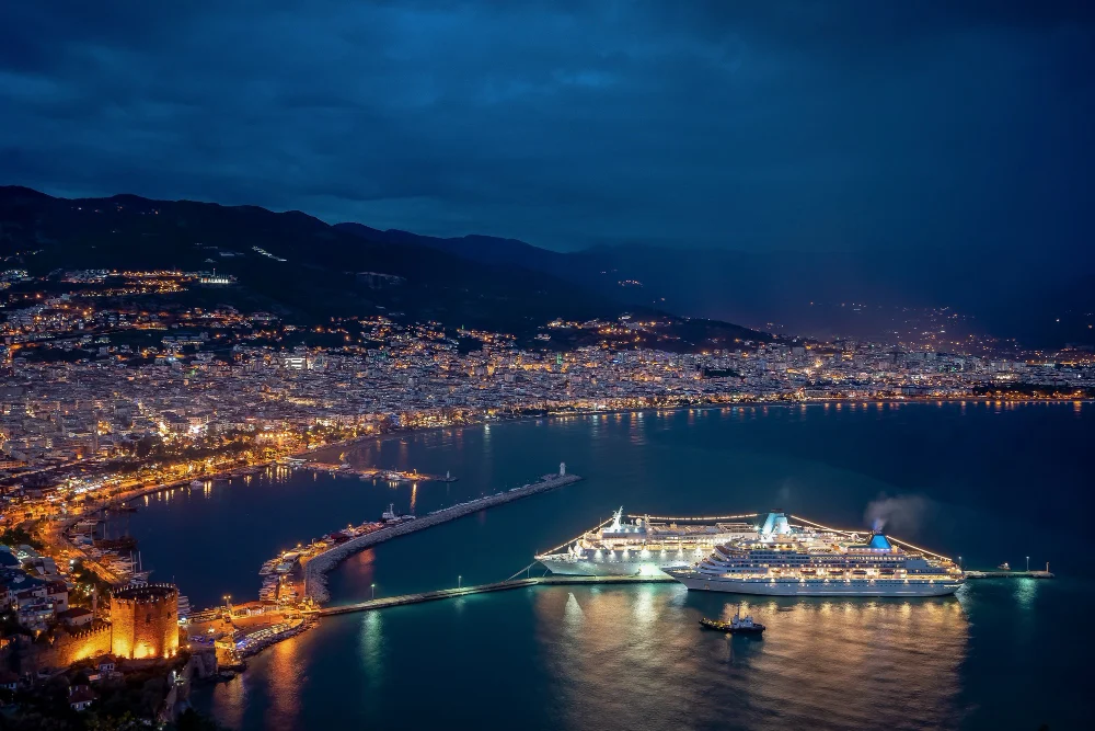 Luxury Cruise